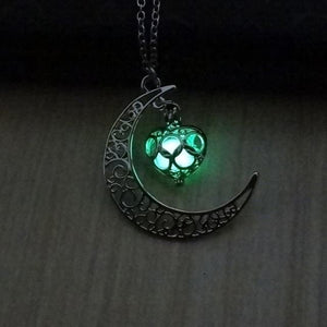 Glow In The Dark Hollow Moon & Heart Necklace Necklace Supply and Vibe Green 